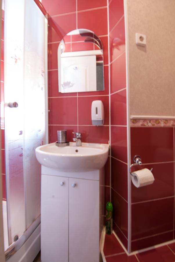 Home Hotel Apartments On Mykhailivska Square - Kiev المظهر الخارجي الصورة