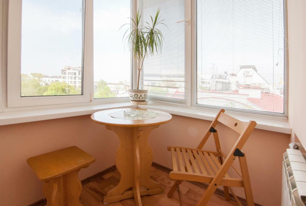 Home Hotel Apartments On Mykhailivska Square - Kiev المظهر الخارجي الصورة